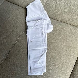 Alo yoga Leggings Size XS excellent condition worn once